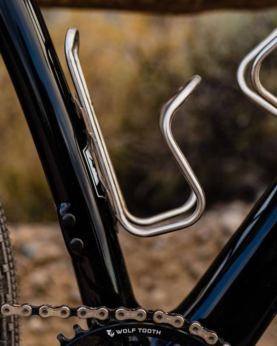 Wolf Tooth Morse Cage Ti Flaskeholder