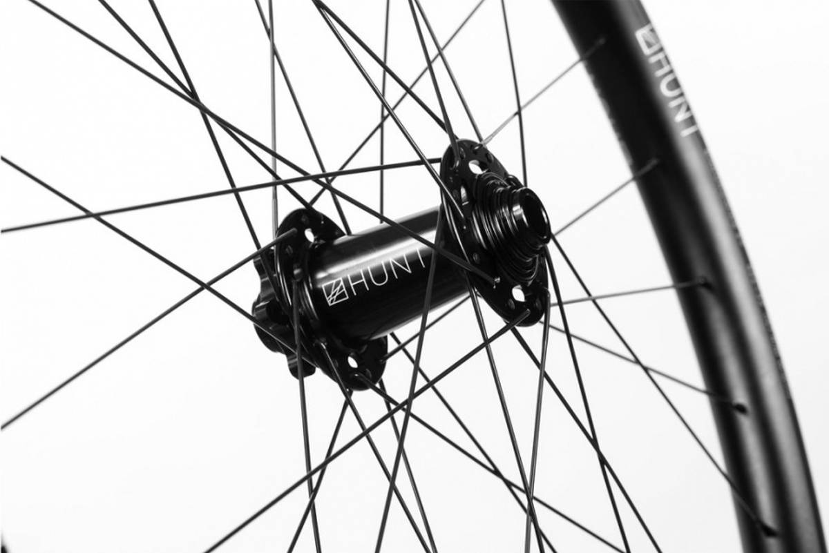 Hunt EnduroWide F:15x110mm/B:12x148mm Boost, 29